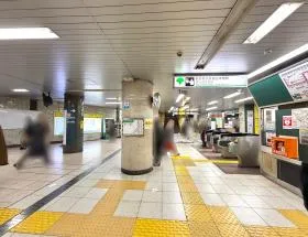 都営浅草線「東日本橋駅」