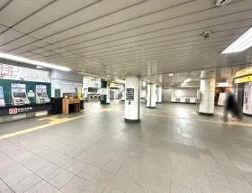 大門駅（都営浅草線・都営大江戸線）