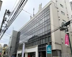 栗山ビルの外観