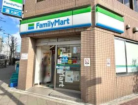 ファミリーマート