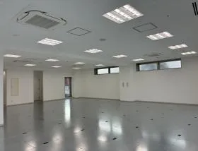 新宿東栄ビルの外観