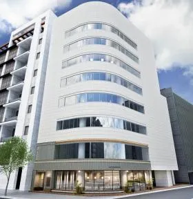 NOW/HERE新宿四谷ビルの外観