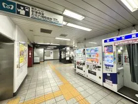 人形町駅（都営浅草線・東京メトロ日比谷線）