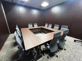 明治薬科大学 剛堂会館の外観