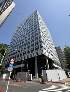 野村不動産日本橋本町ビルの外観