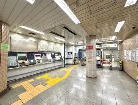 九段下駅（東京メトロ東西線・半蔵門線・都営新宿線）