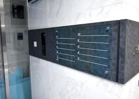 URE御徒町ビルの外観
