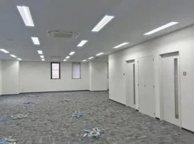 タスク新御徒町ビルの外観