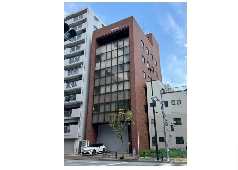 東京紙器センタービルの外観写真
