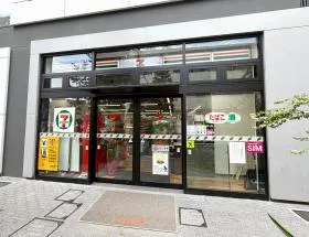 コンビニ